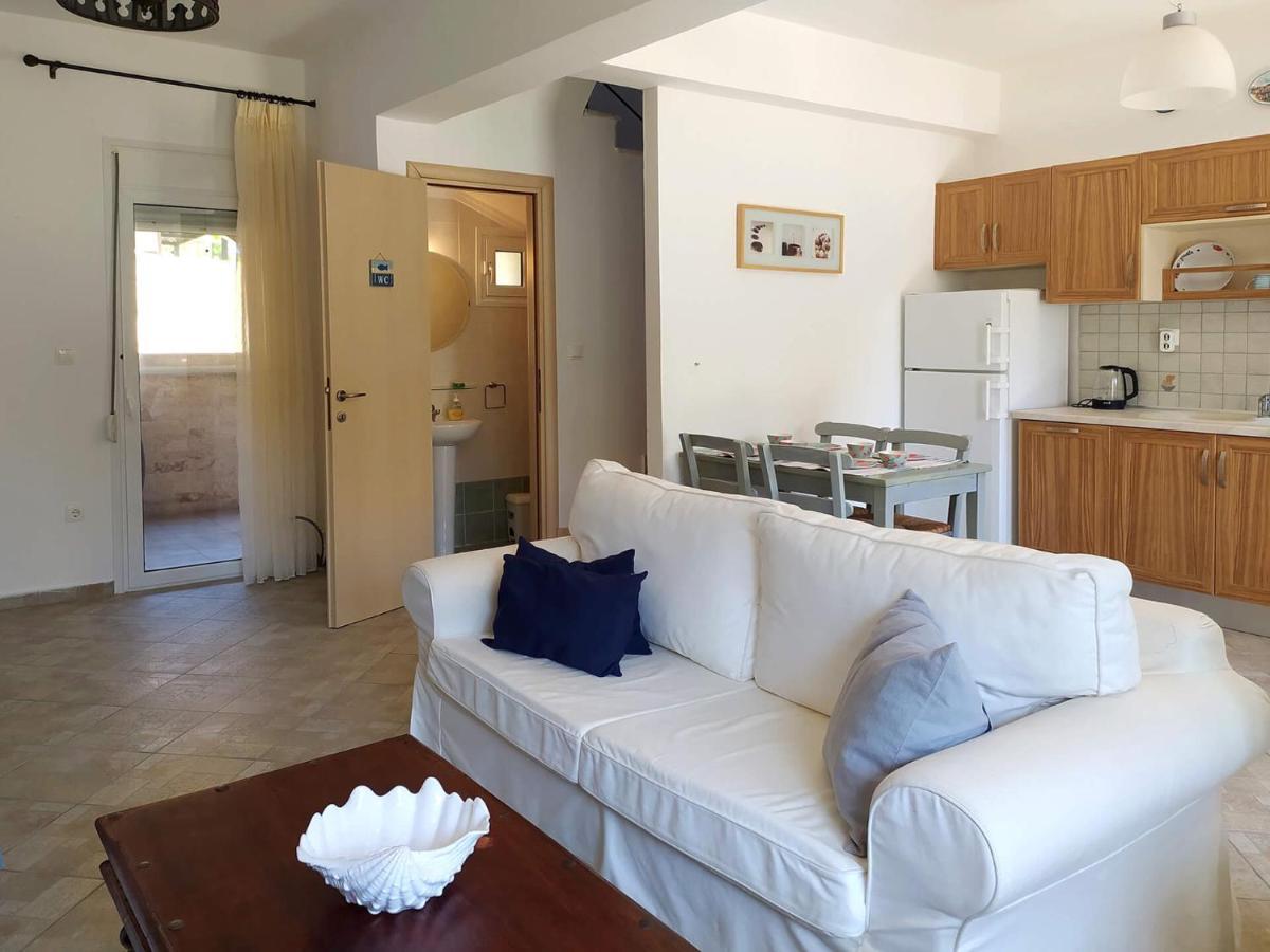 Seaside Villa Clio 니키티 외부 사진